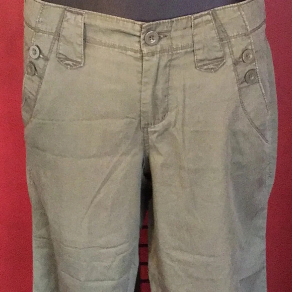 CALVIN KLEIN JEANS CAPRI SIZE 8 - Picture 2 of 4